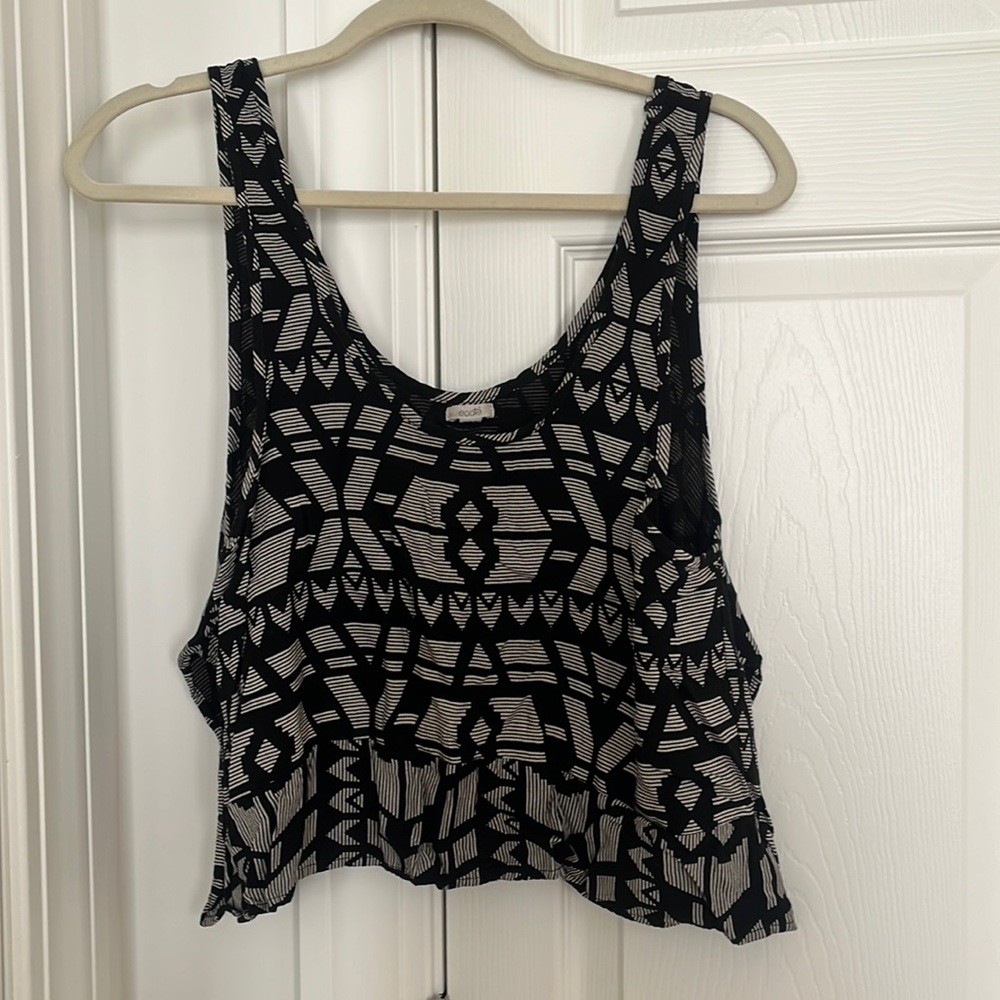 Aztec print crop top (black/tan) size Large